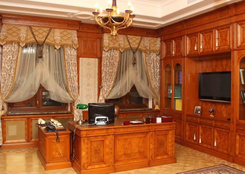 Янукович кабинет 3.jpg